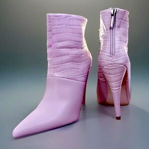 JustFab Light Pink Stiletto Booties, US Size 5.5